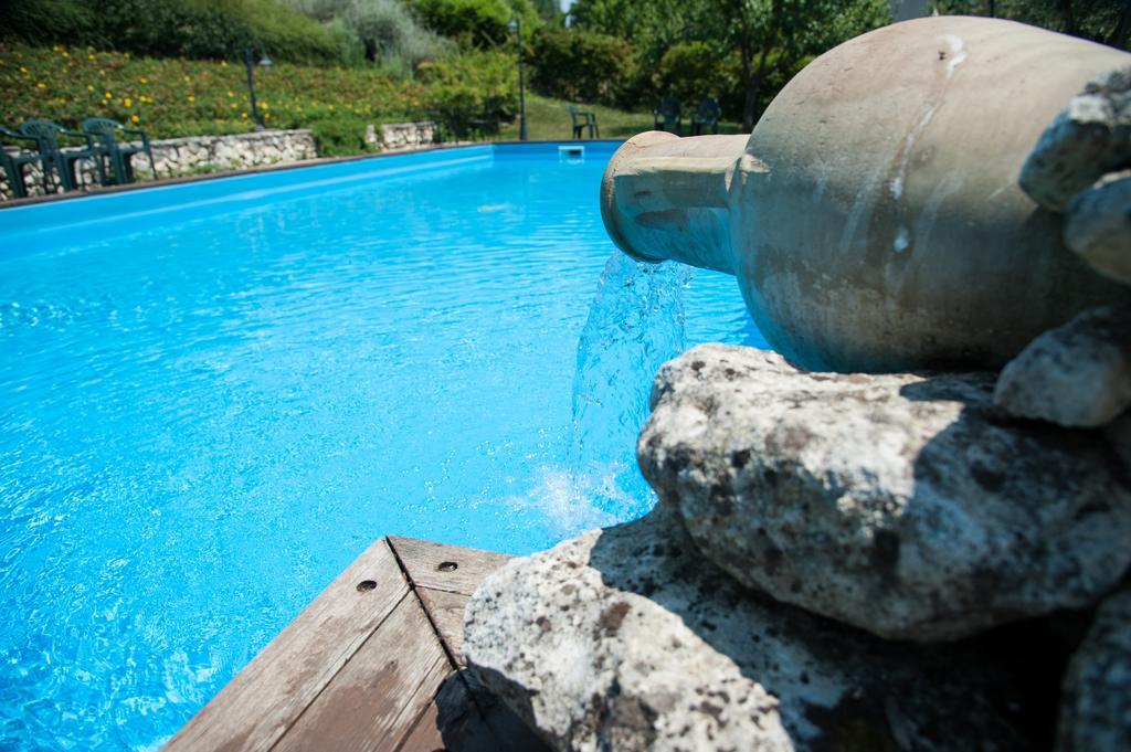 Agriturismo La Solagna Villa Montebello di Bertona Екстериор снимка