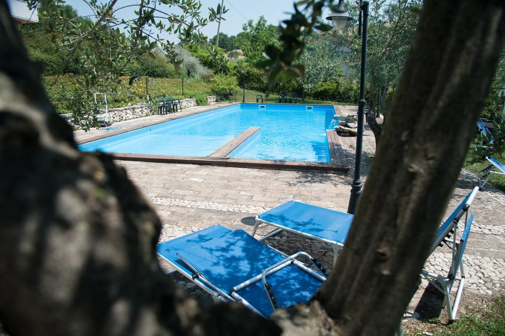 Agriturismo La Solagna Villa Montebello di Bertona Екстериор снимка