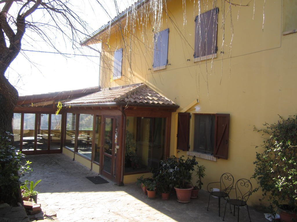Agriturismo La Solagna Villa Montebello di Bertona Екстериор снимка